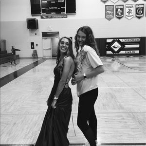 Meet your Posher, Macy